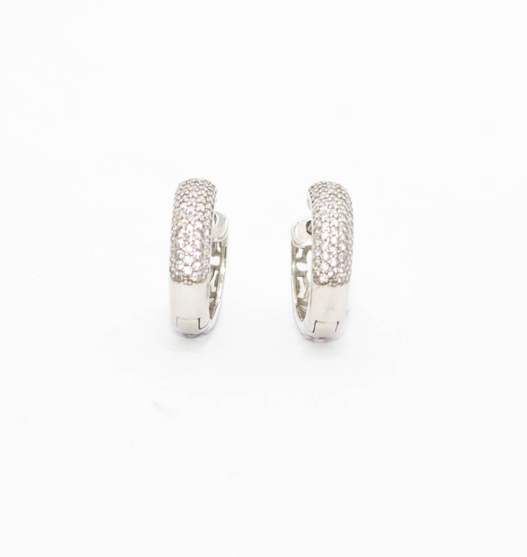 Cubic Pave-Set Hoops