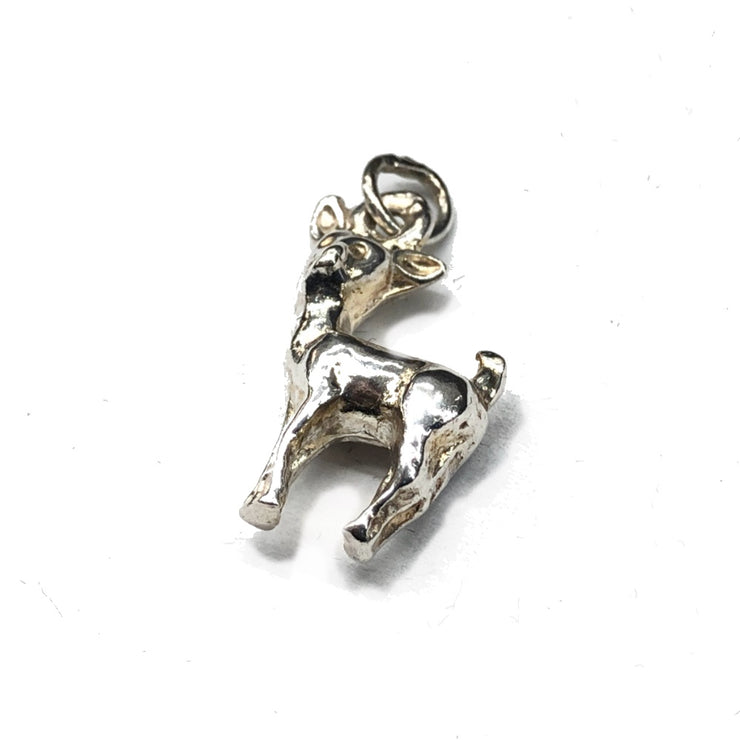 Doe pendant