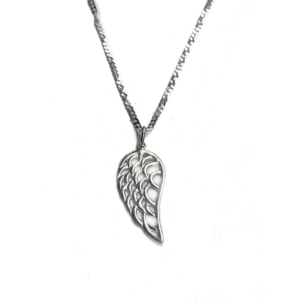 Wing pendant necklace