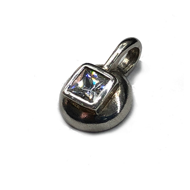 1 stone pendant