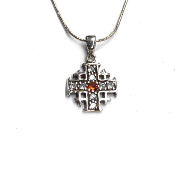 Cross pendant necklace