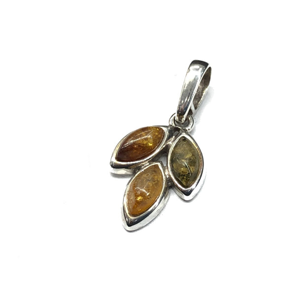 3 stones leaf pendant